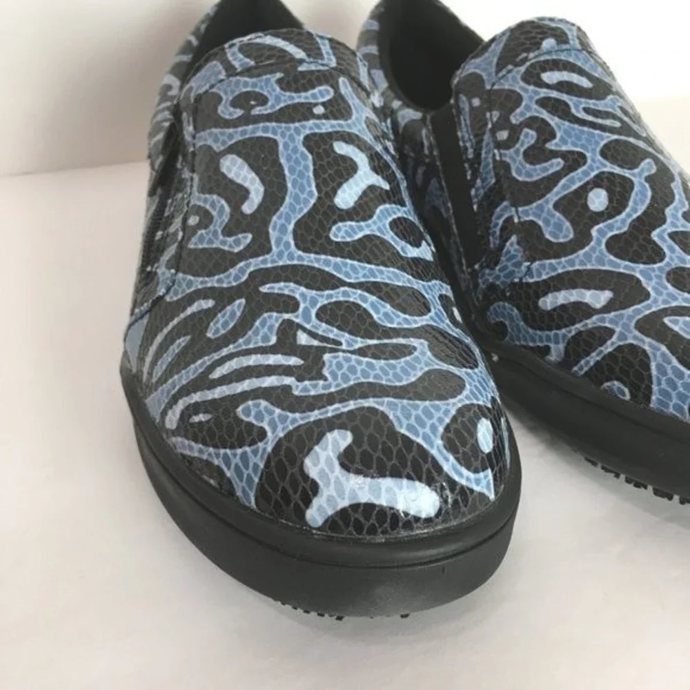 Spring Step Professional Size 9 Ispie Winwood Black Blue‎ Snake Print Shoes